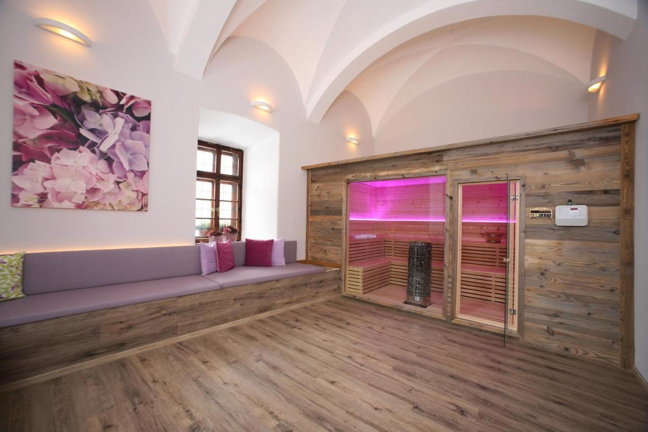 Schlossresidenz Fischhorn フッシュ・アン・デア・グロースグロックナーシュトラーセ エクステリア 写真