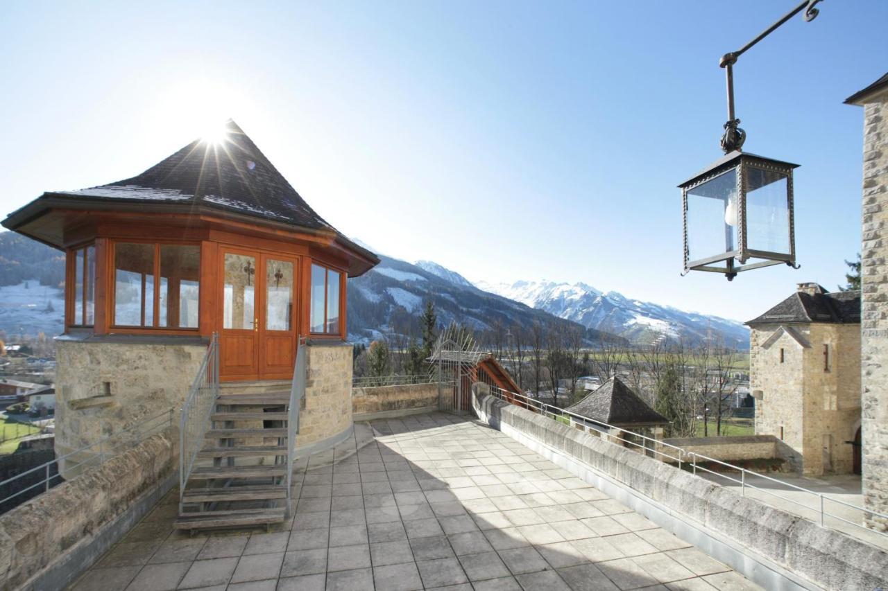 Schlossresidenz Fischhorn フッシュ・アン・デア・グロースグロックナーシュトラーセ エクステリア 写真